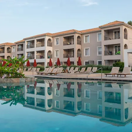Bitzaro Grande & Otel 3*