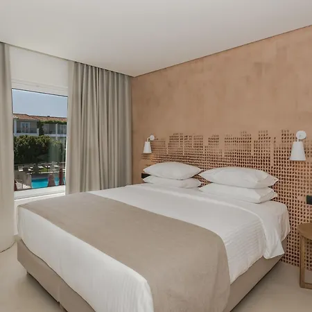 Bitzaro Grande & Otel 3*
