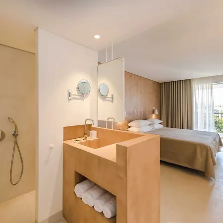 Bitzaro Grande & Otel